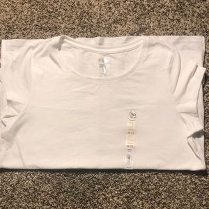 White crewneck t-shirt